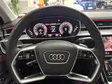 Фото 13 - Audi A8
