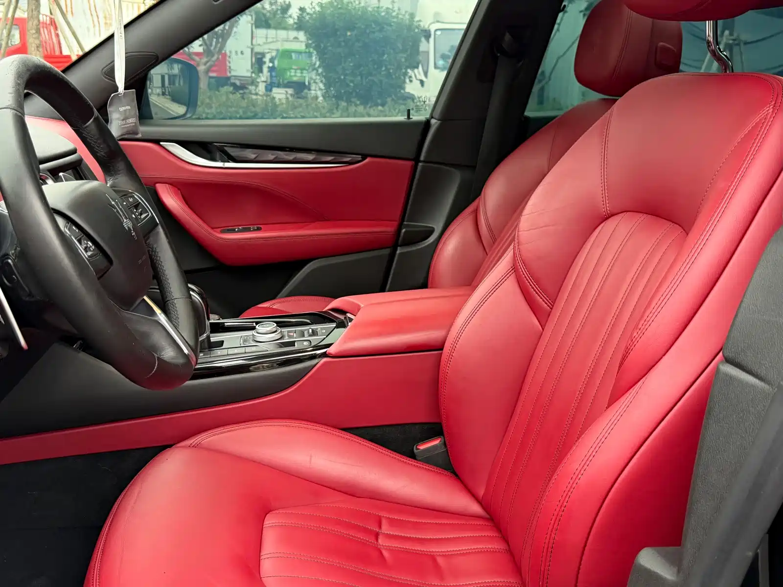 صورة 8 - Maserati Levante