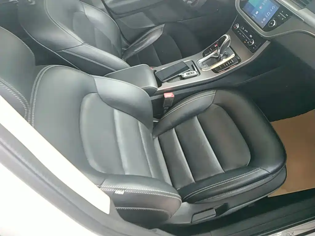 Geely Emgrand GS 2016 2016 Elegance Edition 1.3T Automatic Premium
