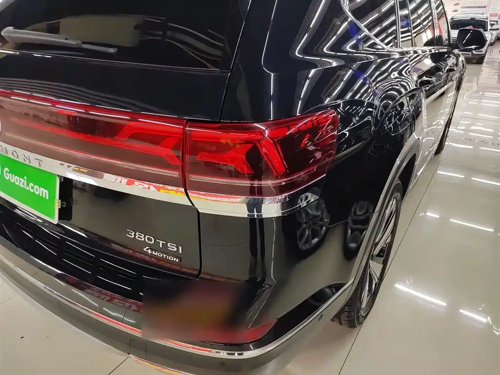 Volkswagen Teramont 2024 380TSI 4WD Dragon Glory Edition фото 8