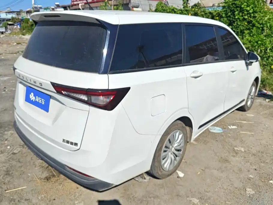 Wuling Motors Wuling Jiachen 2024 2022 1.5L Manual Joy Elite