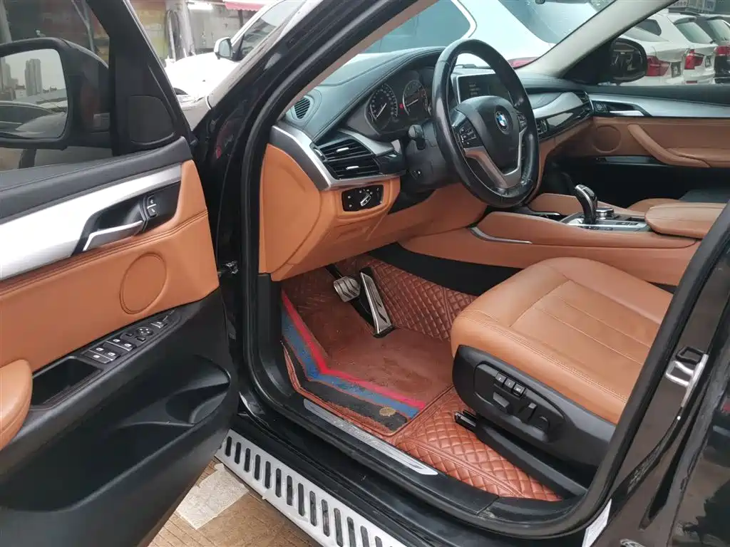 BMW X6 2015 xDrive35i Leading Type фото 12