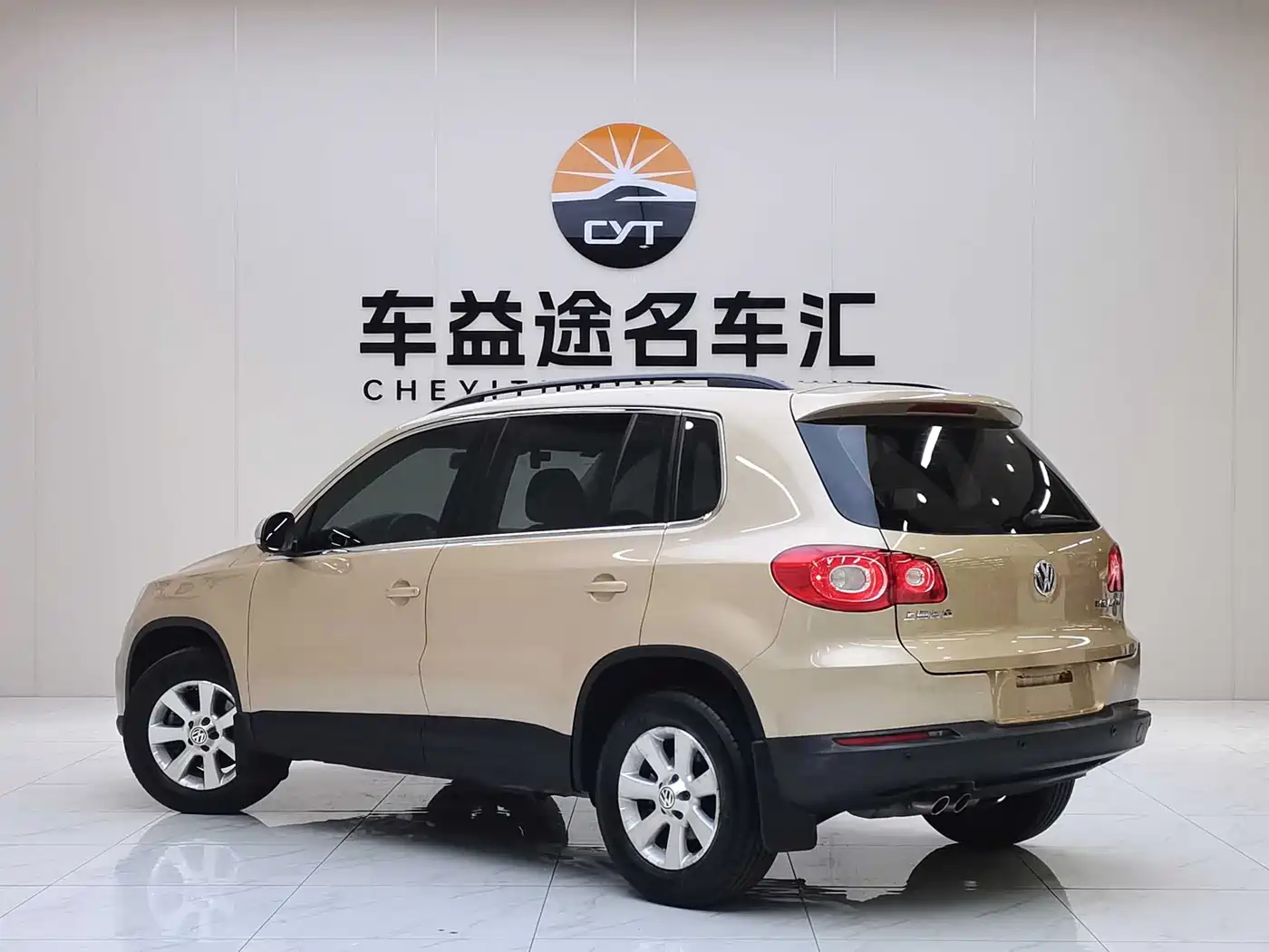 Volkswagen Tiguan 2012 1.8TSI Automatic 2WD Trend Edition фото 5