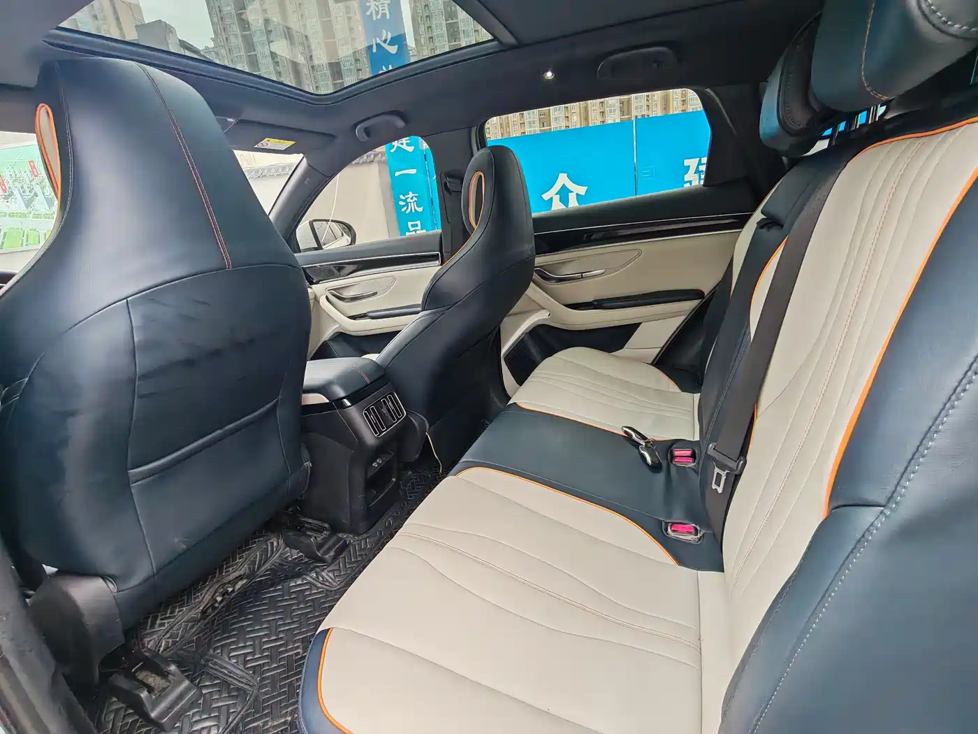 BYD Song PLUS PHEV 2021 EV Premium Model фото 5