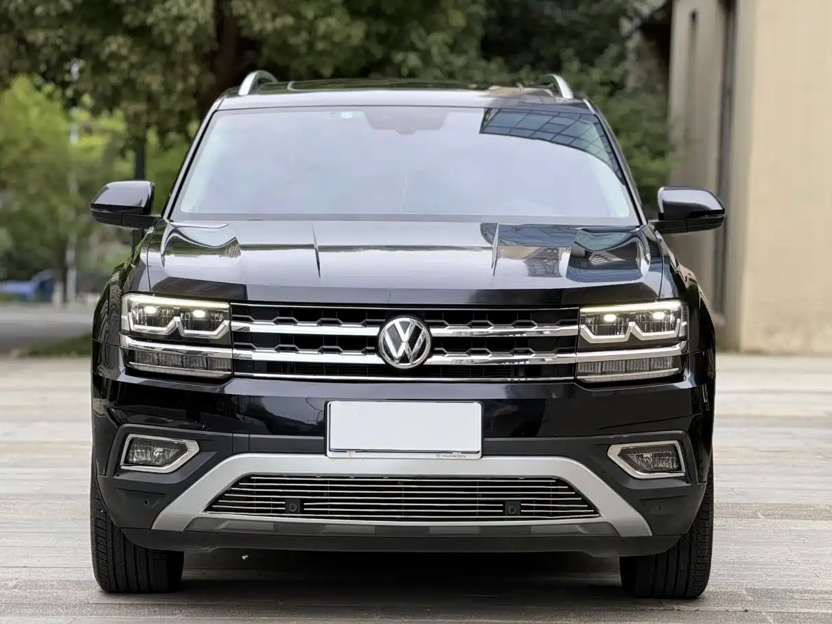 Volkswagen Teramont 2019 330TSI 2WD Luxury China VI фото 2