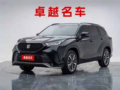 Toyota Crown Kluger