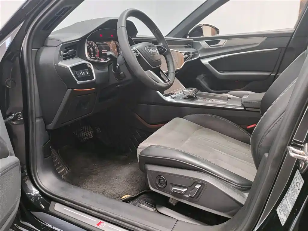 Audi A6L 2023 Facelift 45 TFSI Premium Dynamic фото 10