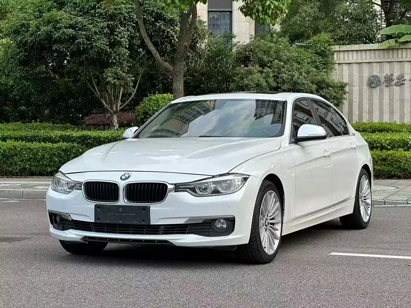 BMW 3 Series 2018 320Li Fashion Style