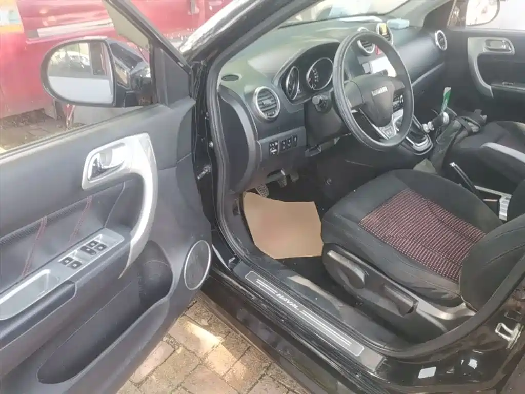 Haval H6 2014 Upgrade Edition 2.0T Diesel Manual 2WD Urban Type фото 16