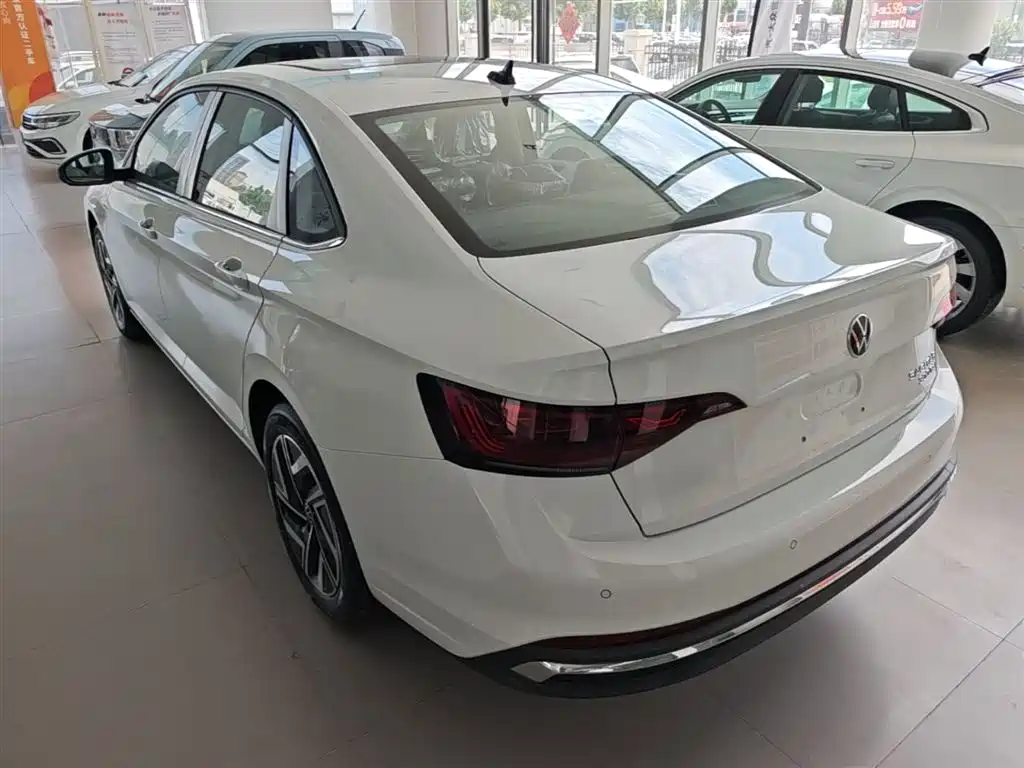 Volkswagen Sagitar 2026 Model 30 Million Special Selection 300TSI DSG Surpass Edition фото 5