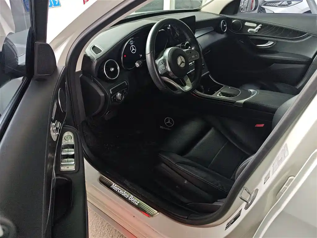 Mercedes-Benz C-Class 2020 C 260 L Sport фото 12