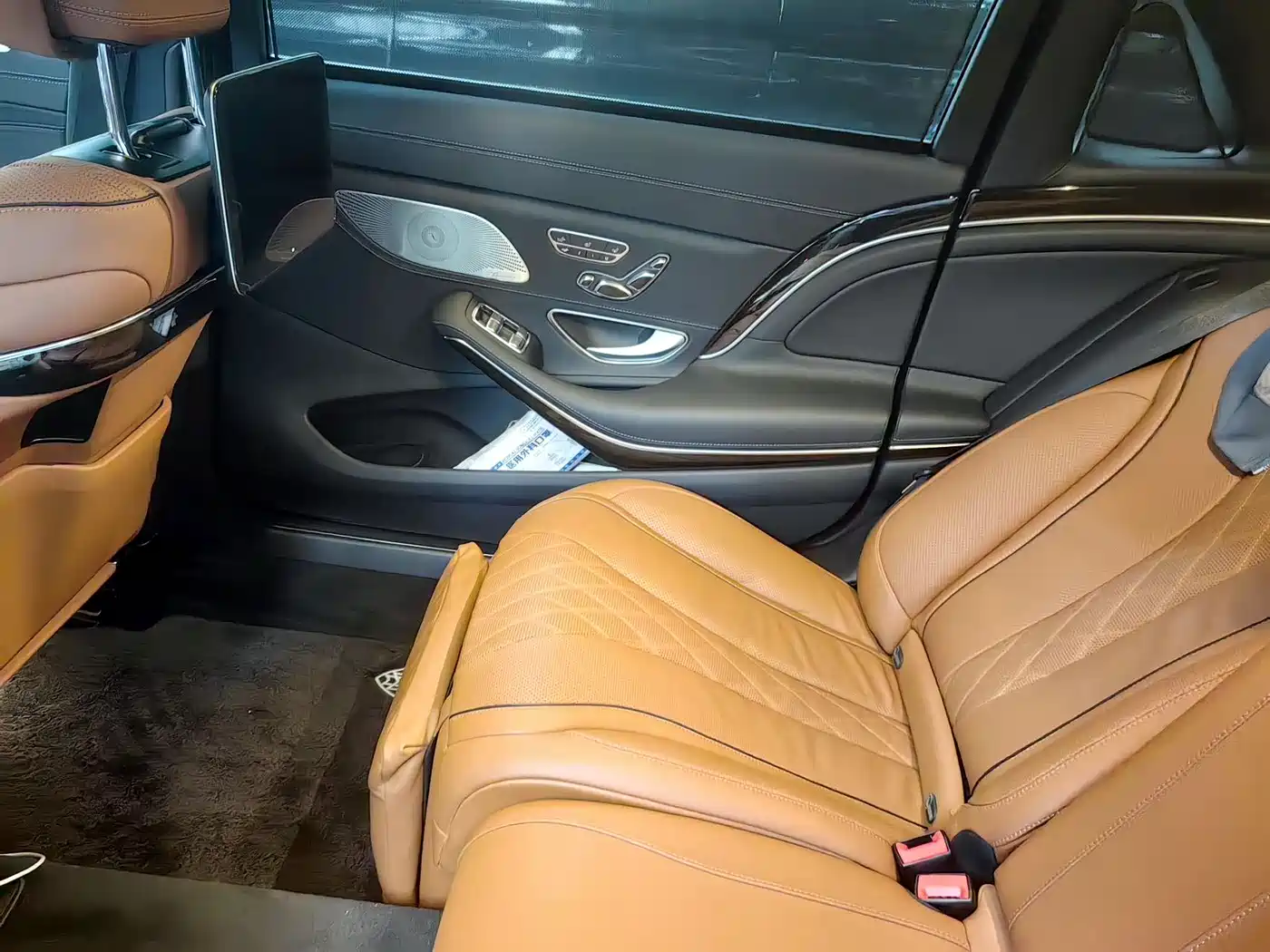 Mercedes-Benz Maybach S-Class 2020 S 450 4MATIC Collector's Edition фото 11