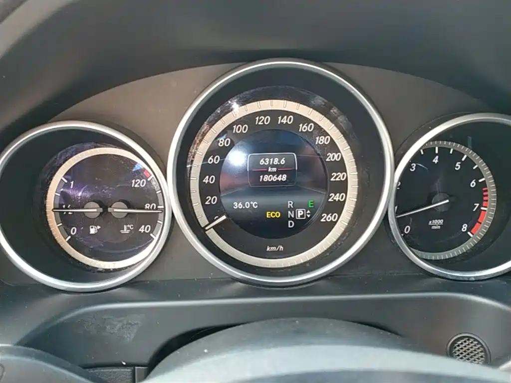 Mercedes-Benz E-Class 2015 Facelift E 200 L фото 12