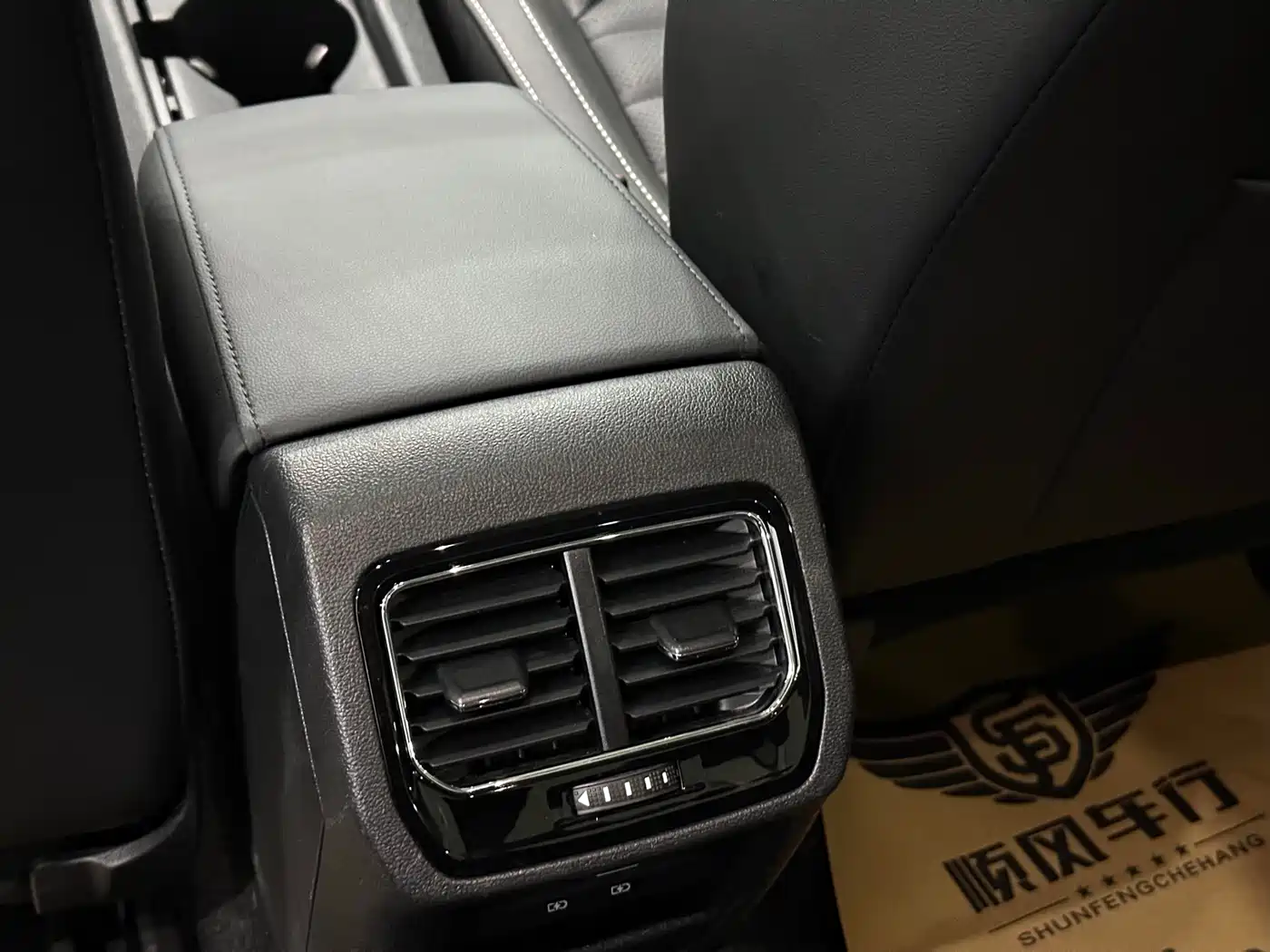 Volkswagen Lamando 2021 280TSI DSG Comfort Edition фото 17