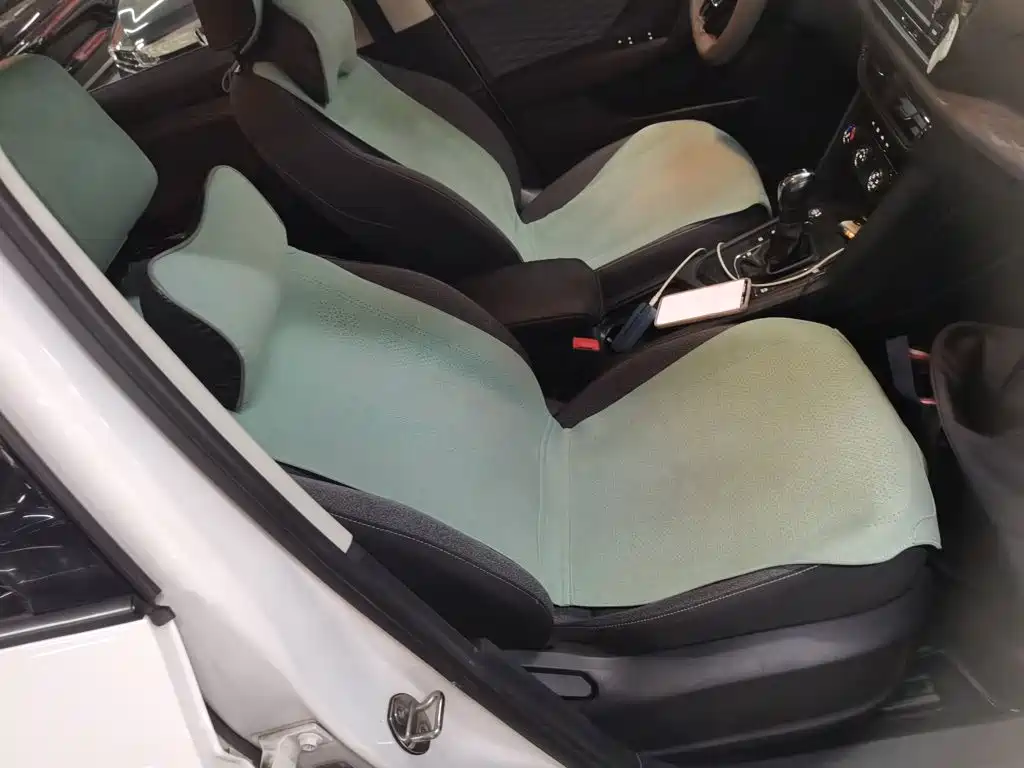 Volkswagen Tharu, миниатюра 4