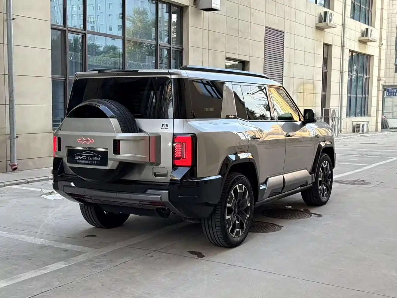 Fang Cheng Bao Leopard 8 2025 Zhiyong Flagship 7-Seater фото 14
