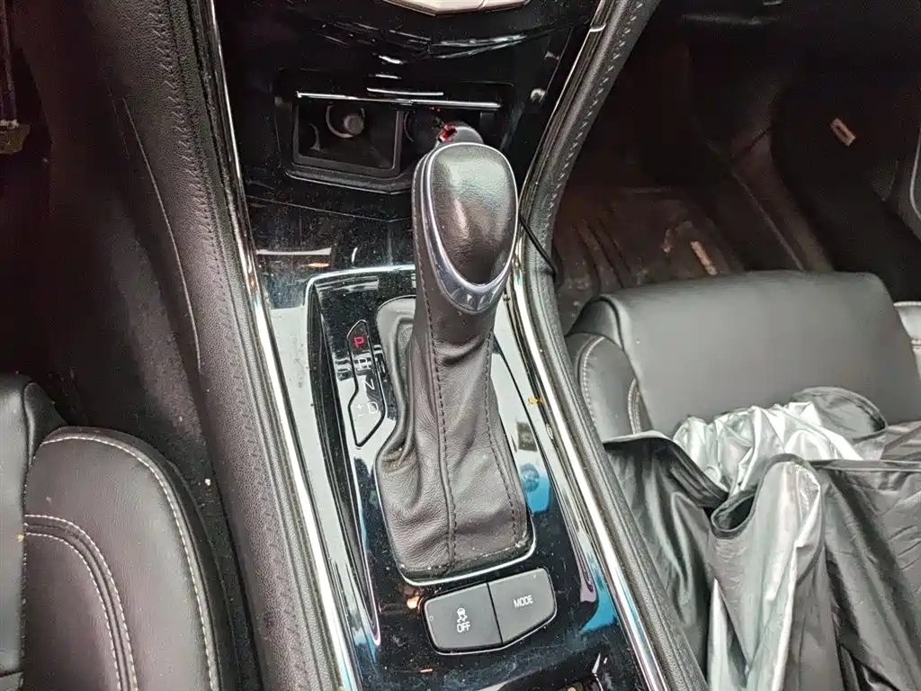 Cadillac ATS-L 2014 25T Comfort фото 10