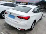 Photo 5 - Buick Verano