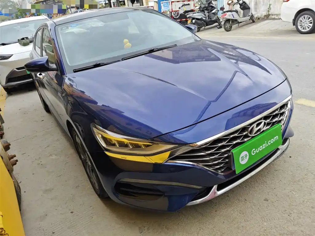 Hyundai Fista 2019 280TGDi Smart Speed Edition China VI фото 4