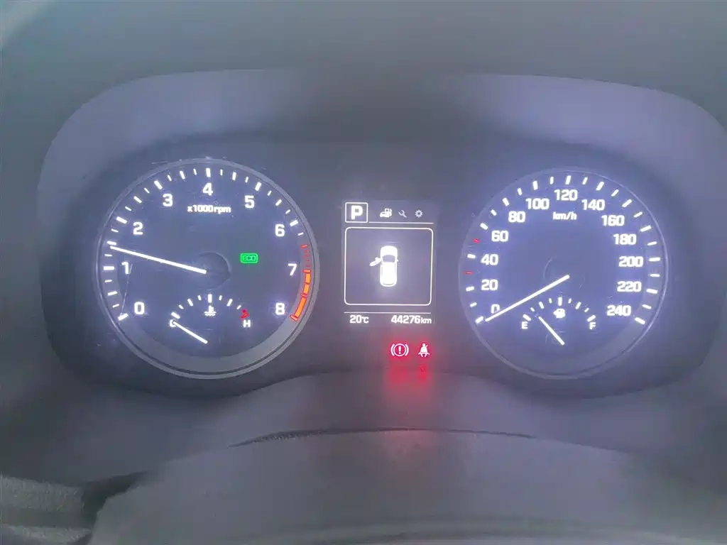 Hyundai Tucson 2015 1.6T Dual Clutch 2WD Smart фото 13