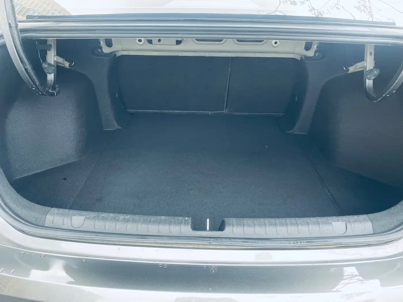 GEELY AUTOMOBILE EMGRAND