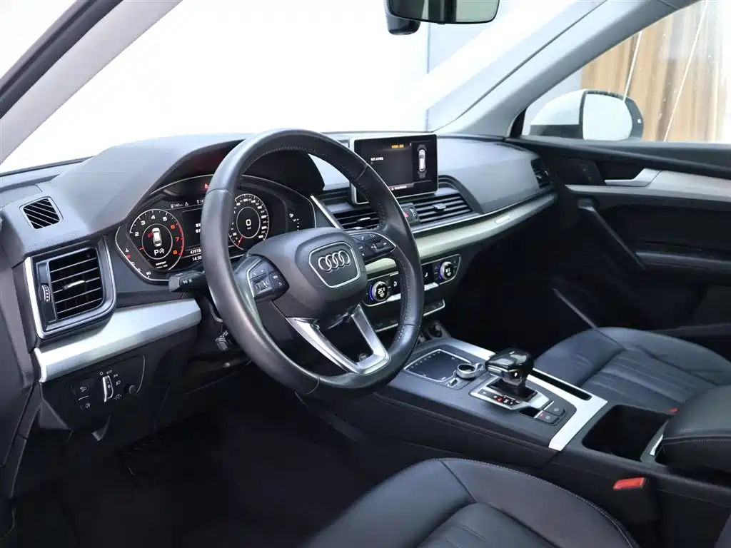 Audi Q5L 2020 40 TFSI Prestige Fashion фото 11