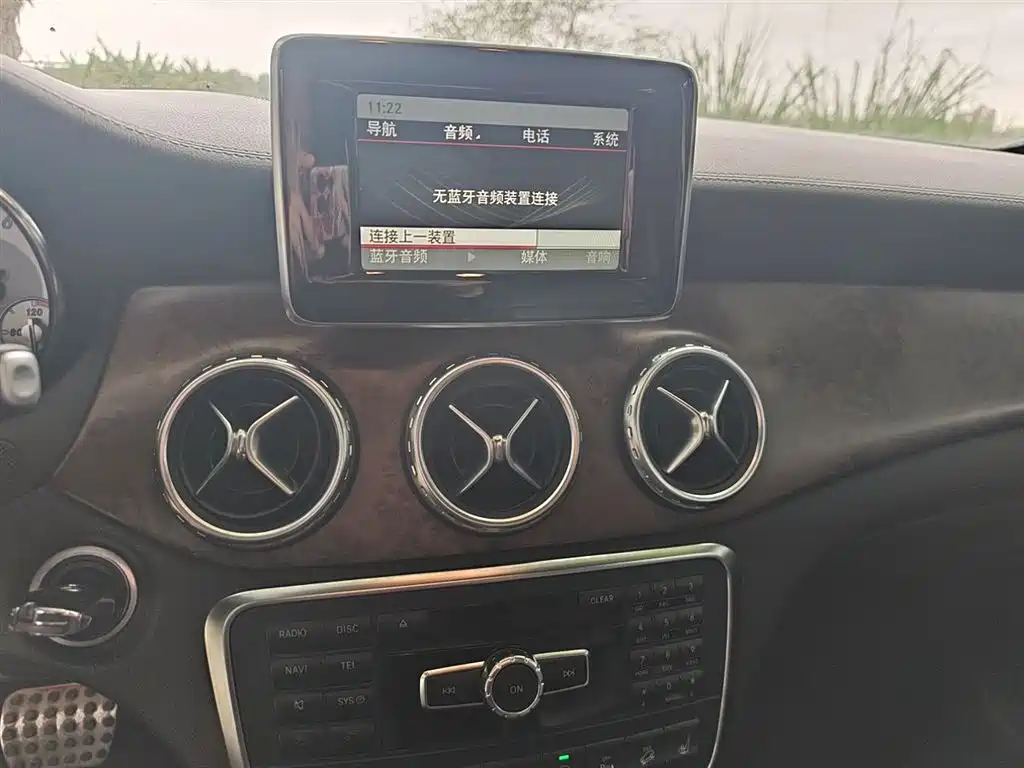 Mercedes-Benz GLA 2015 GLA 260 4MATIC Sport фото 9