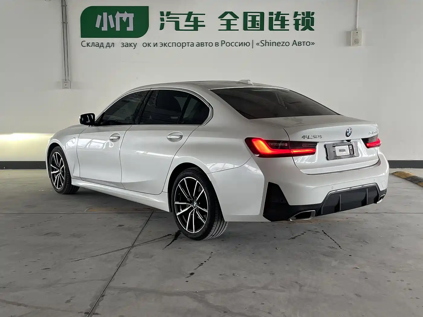 BMW 3 Series 2023 320Li M Sport Package фото 3