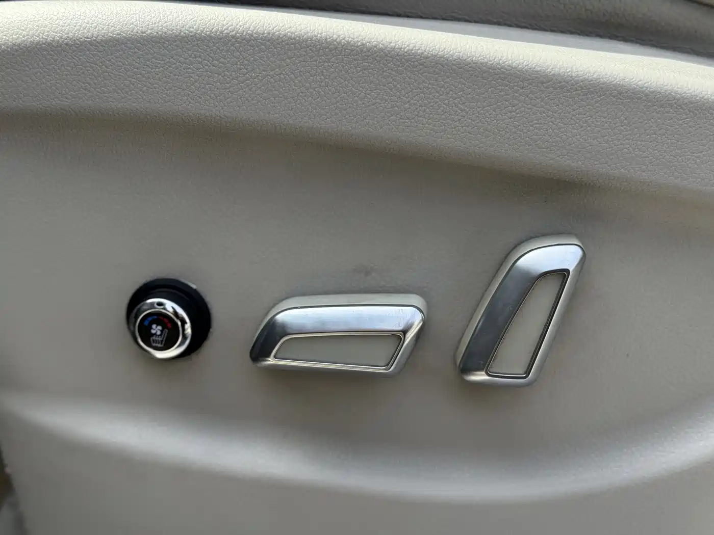 Buick GL8 2018 ES 28T Premium Type China VI фото 21