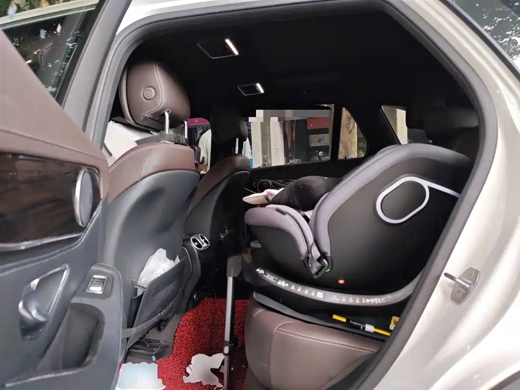 Mercedes-Benz GLC 2019 GLC 260 L 4MATIC Dynamic фото 18