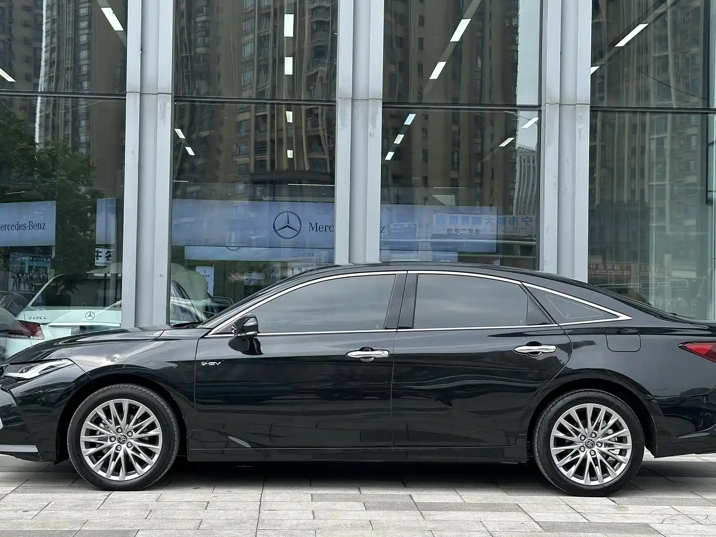 Toyota Avalon 2024 Model Hybrid 2.0L Prestige Edition фото 5
