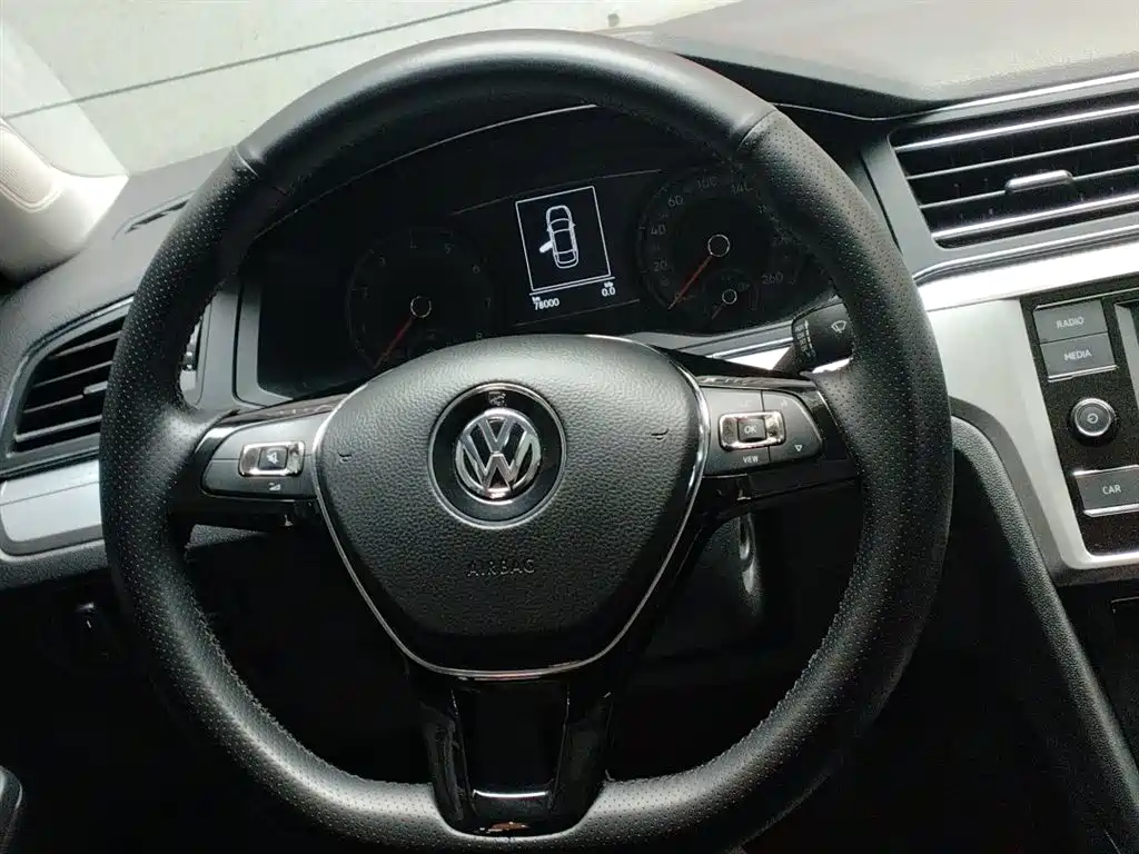 Volkswagen Lamando 2019 230TSI DSG Fashion Edition China VI фото 9