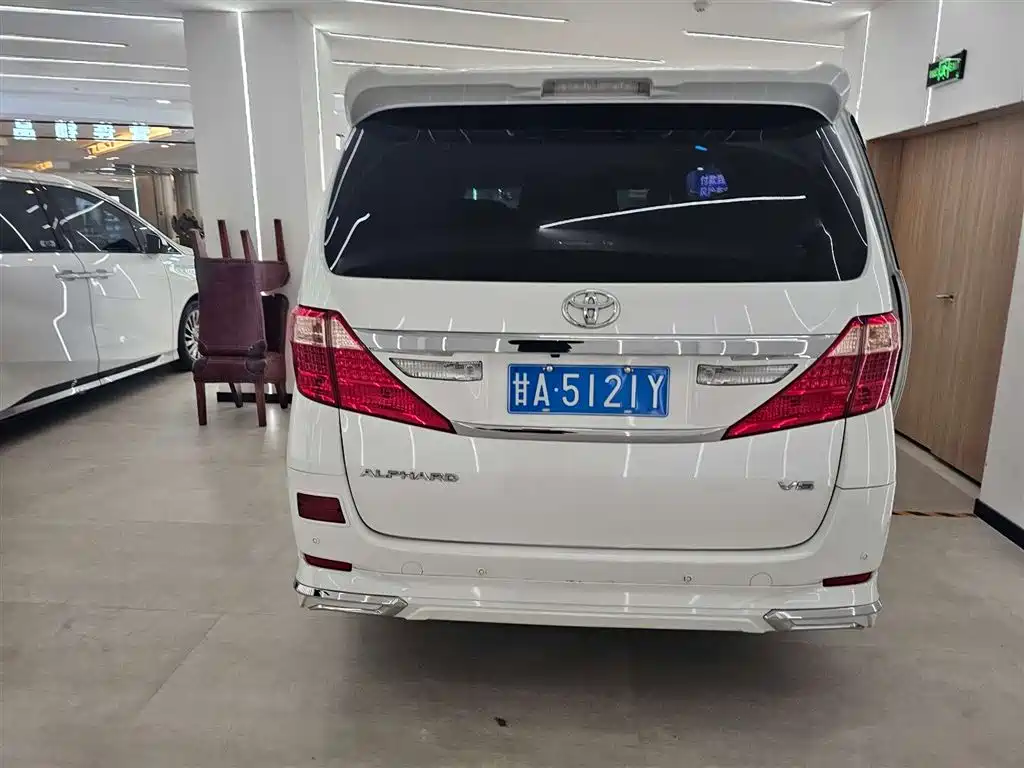 Toyota Alphard 2012 3.5L Premium Edition фото 2