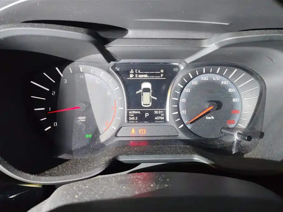 GAC Trumpchi Trumpchi GS4 2015 200T G-DCT Luxury Edition фото 14