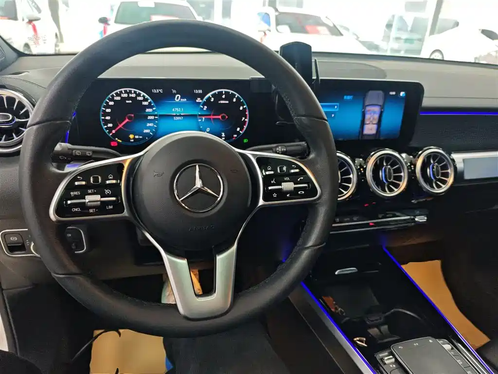 Mercedes-Benz GLB 2021 GLB 200 Dynamic фото 6