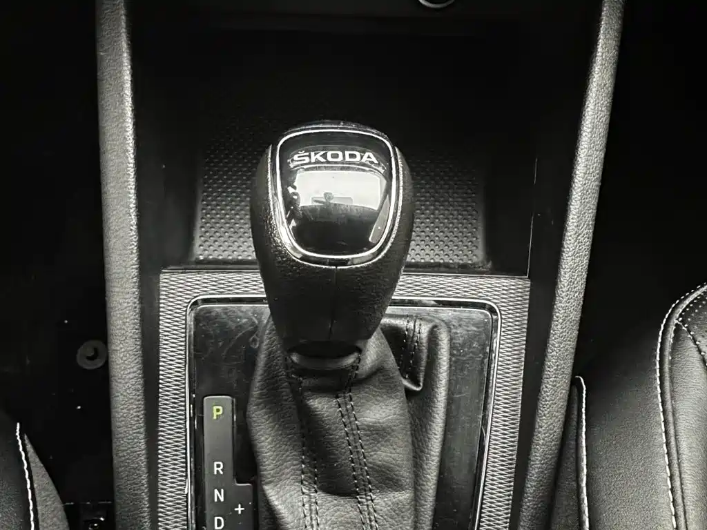 Škoda Kamiq 2022 1.5L Automatic Comfort Edition фото 13
