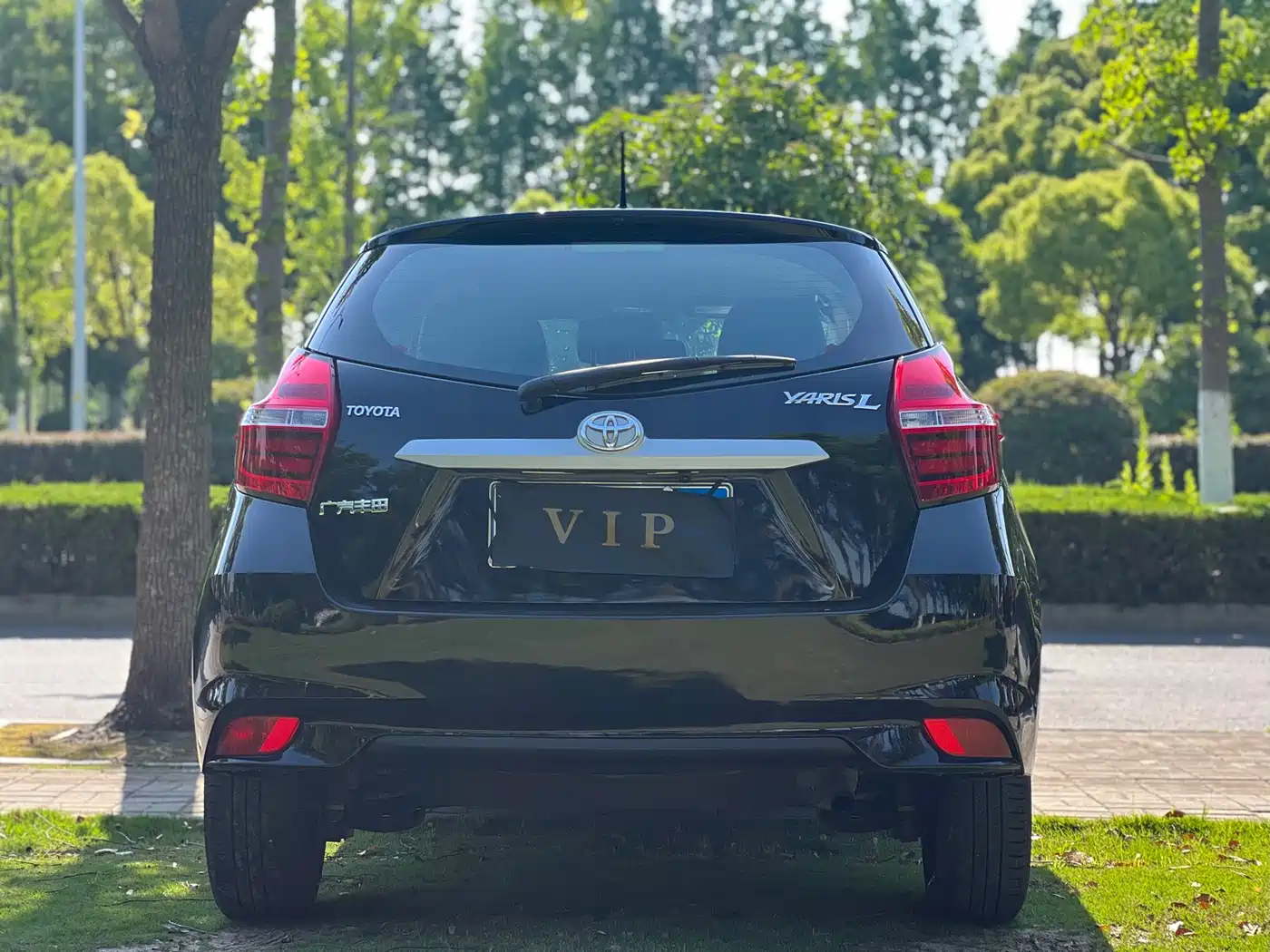 Toyota YARiS L Zhi Xuan 2017 1.5E CVT Speed Upgrade Edition фото 8