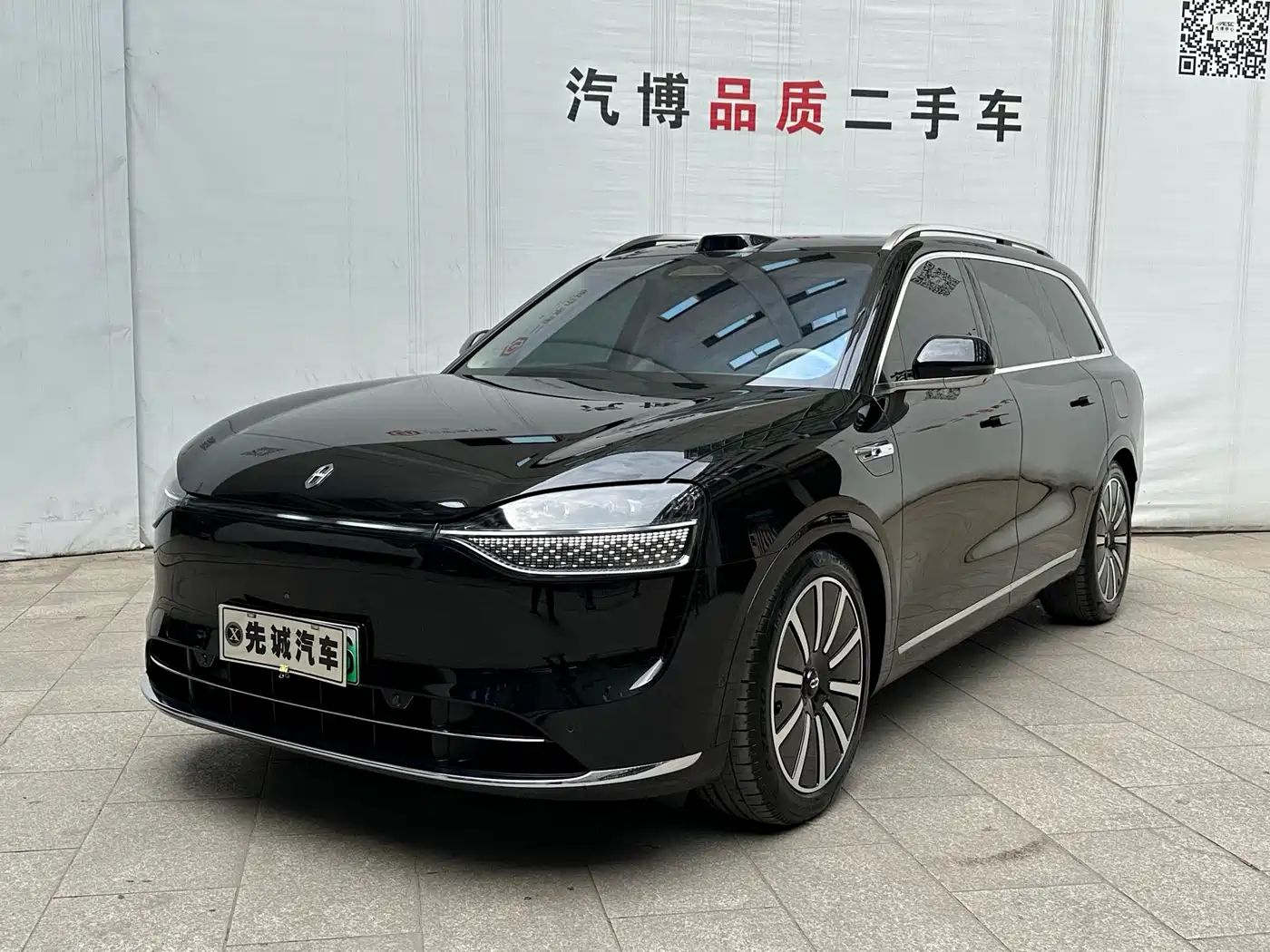 AITO Wenjie AITO M9 2024 Range Extender Max Edition 42kWh 6-seater фото 20