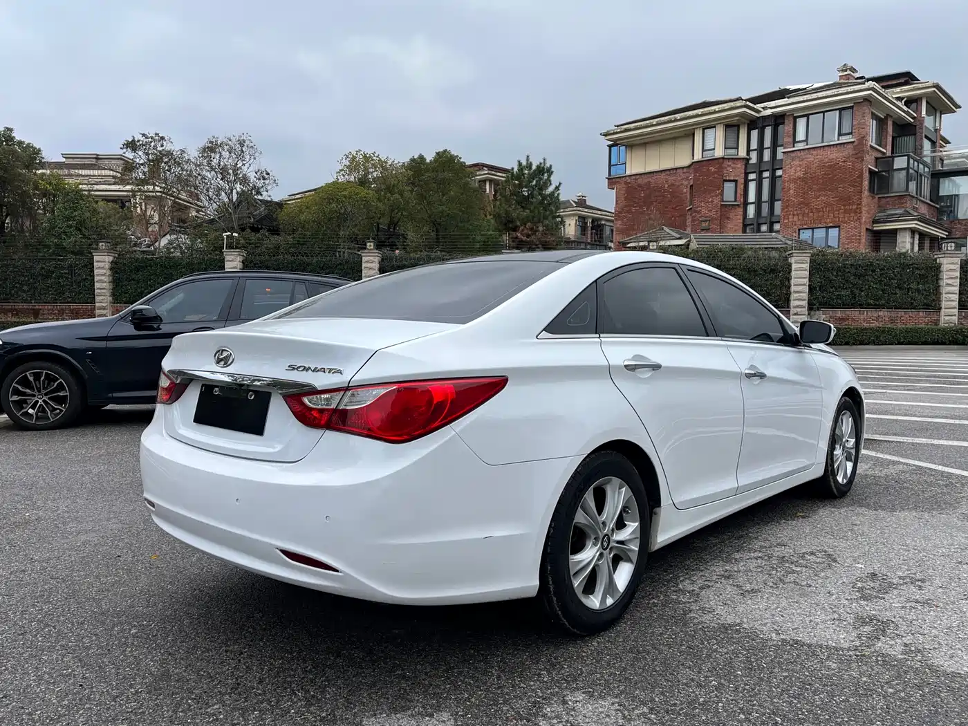 Hyundai Sonata 2013 2.0L Automatic Premium Edition фото 4