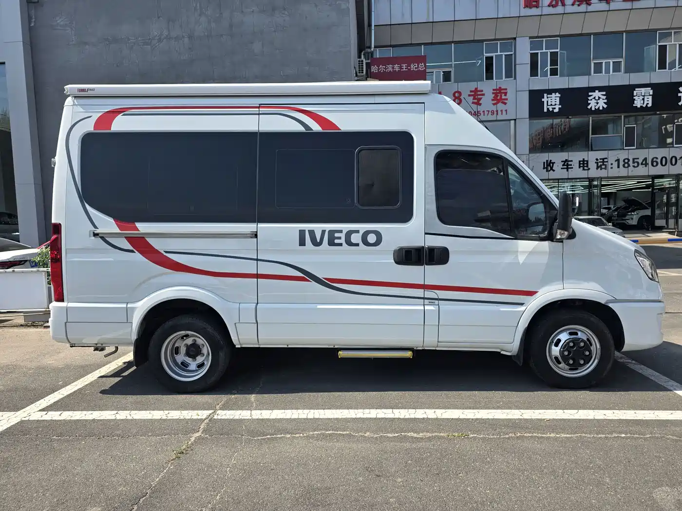 Iveco Daily 2023 2021 2.0T Manual Chaorui Long Wheelbase Short Overhang High Roof Sliding Door F1A