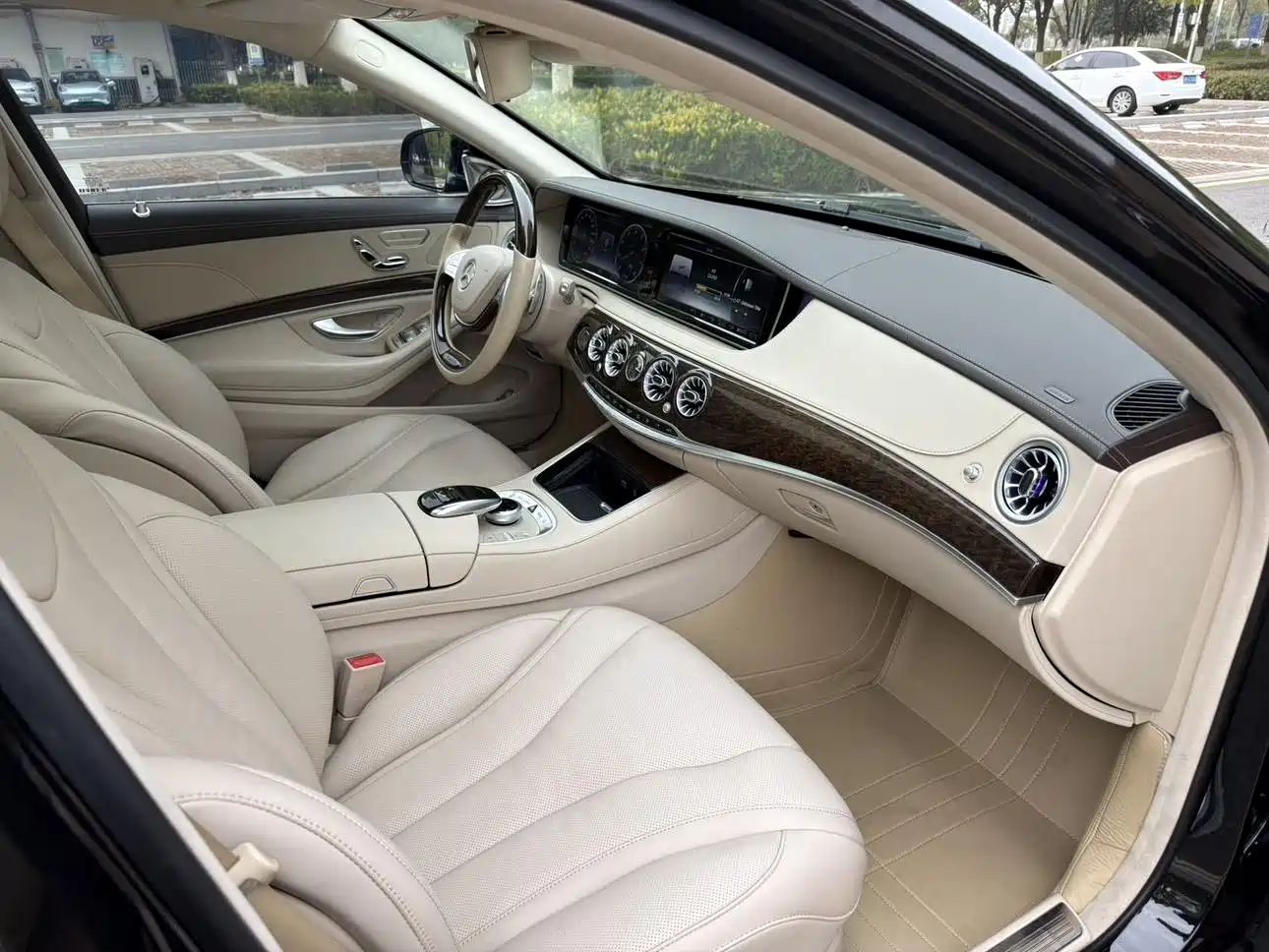 Mercedes-Benz S-Class 2016 S 320 L Luxury фото 7