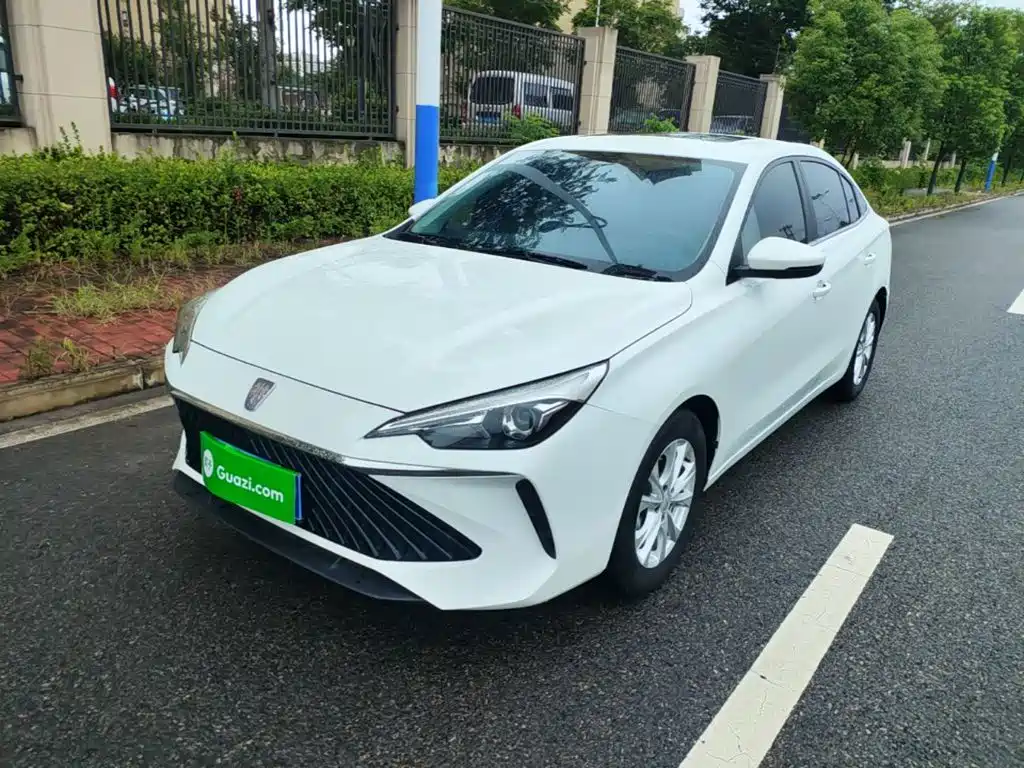 Roewe i5 2025 2023 1.5L CVT Luxury Edition