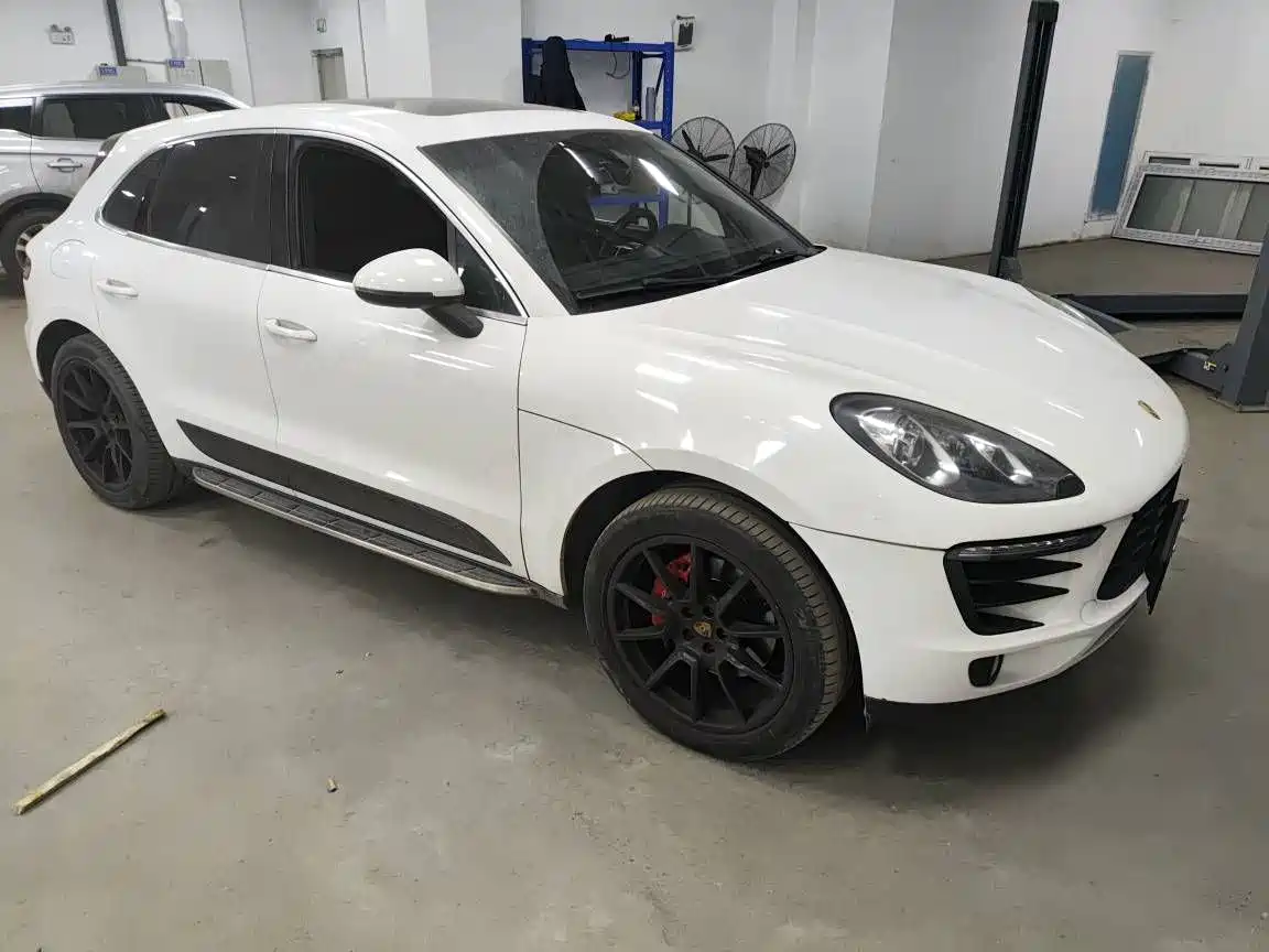 Porsche Macan 2014 Macan S 3.0T фото 12