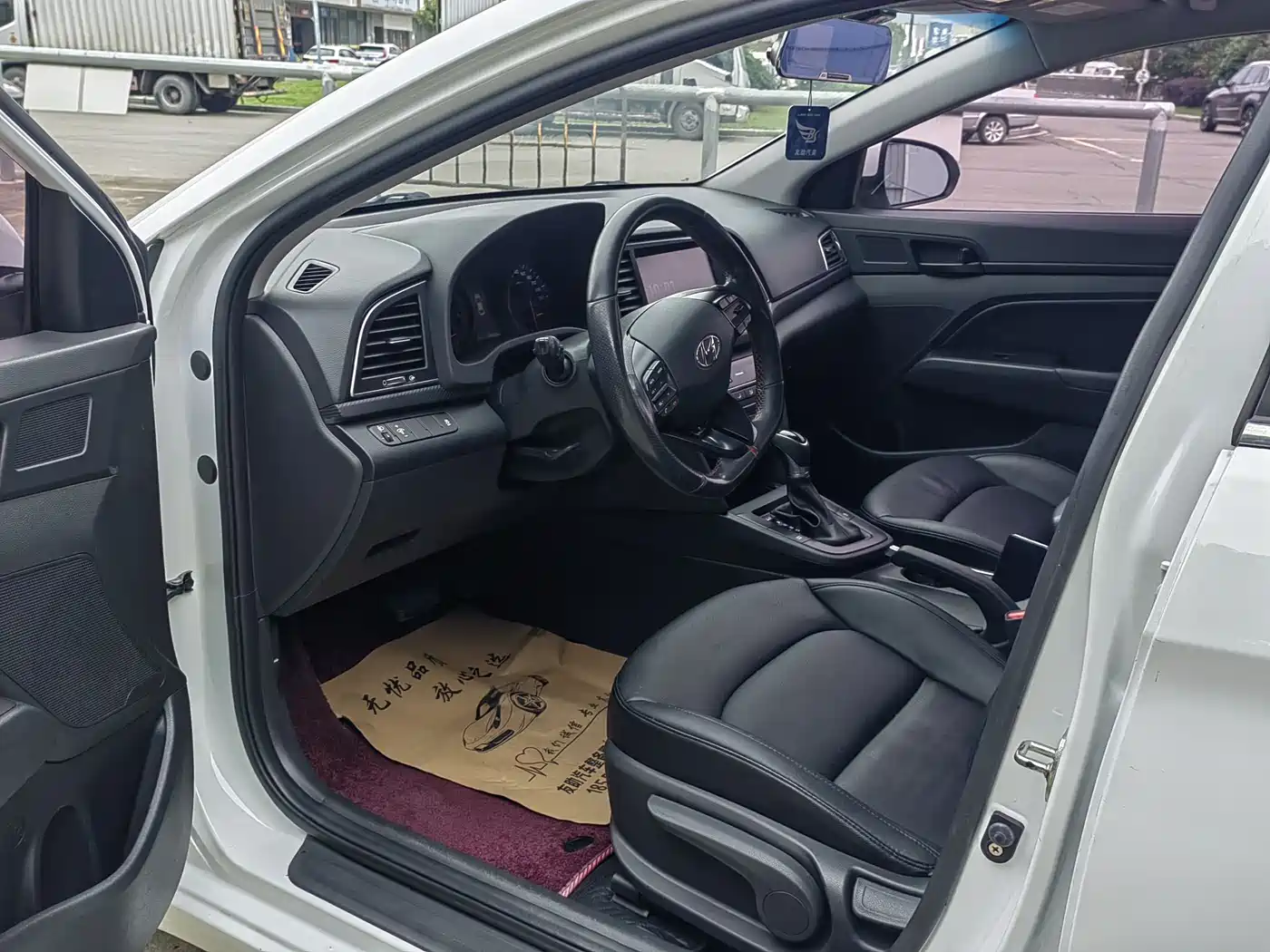 Hyundai Elantra 2018 1.4T DCT Dynamic·Vitality Model фото 5