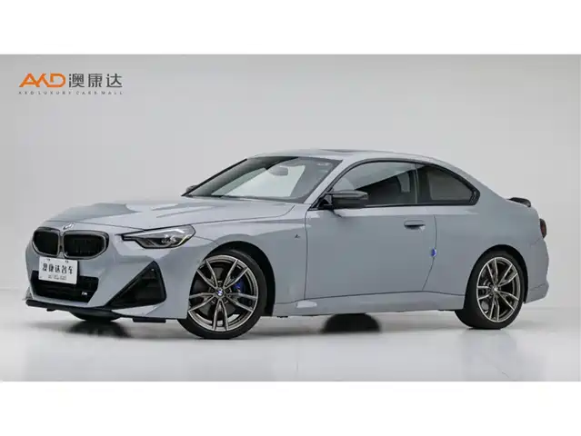 BMW M240i