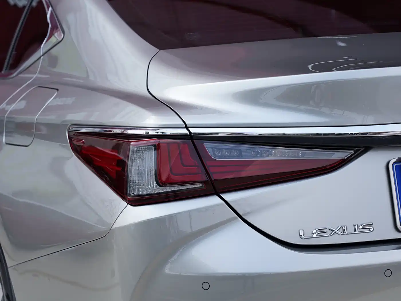 Lexus ES 2018 200 Excellence Edition China V фото 4
