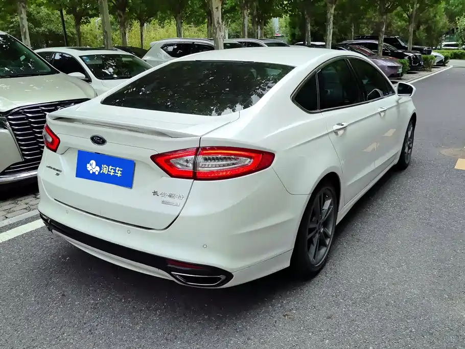 Ford Mondeo 2014 2013 2.0L GTDi240 Luxury Sport