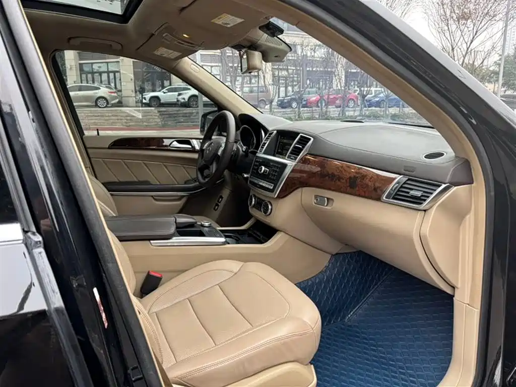 Mercedes-Benz GL-Class 2014 GL 350 CDI 4MATIC фото 6