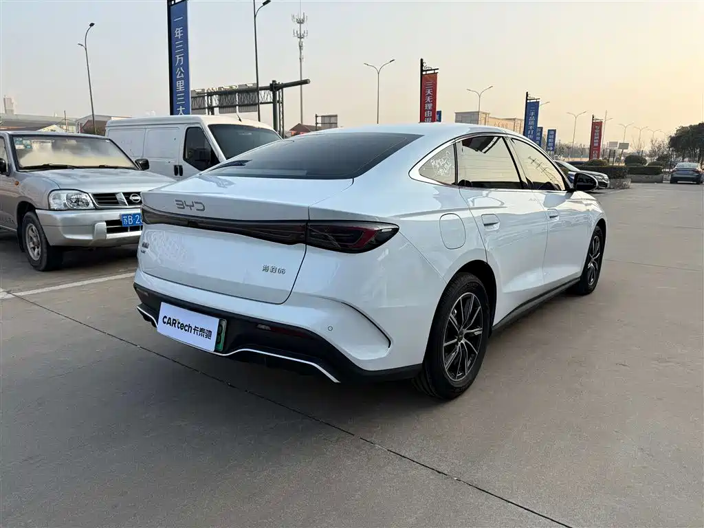 BYD SEAL 06 NEW ENERGY