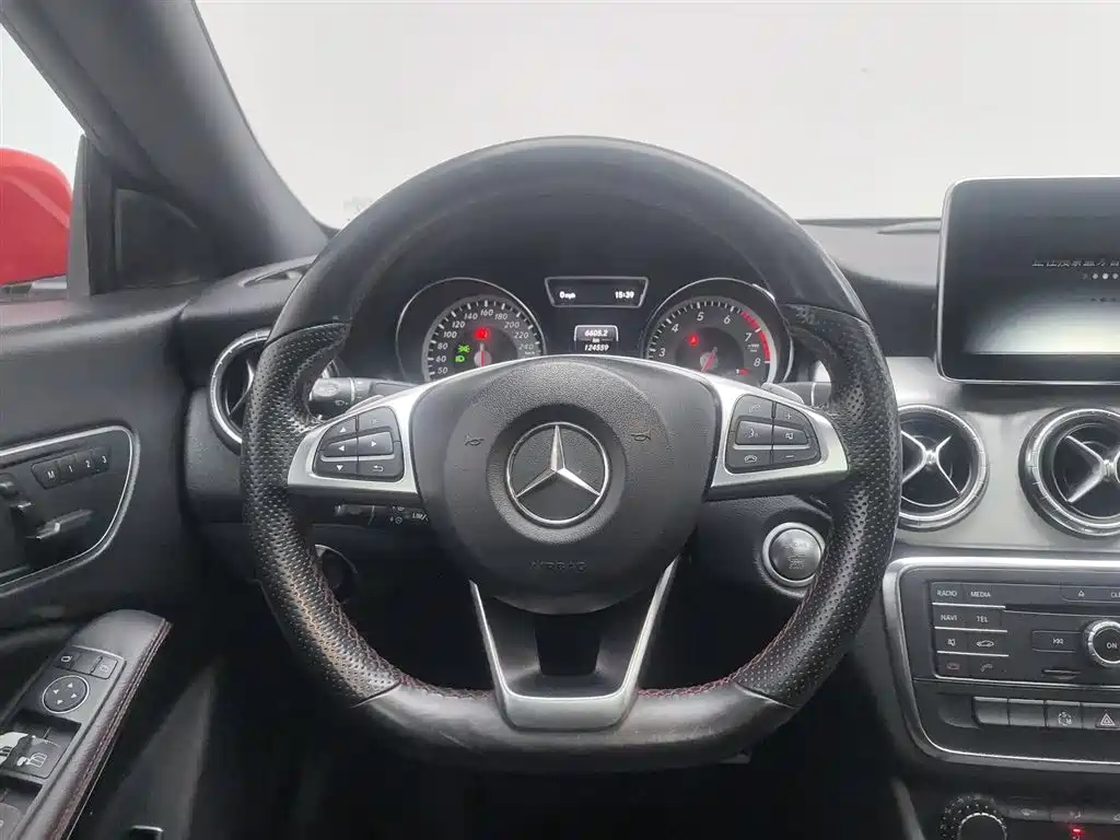 Mercedes-Benz CLA (Import) 2015 CLA 220 4MATIC фото 11